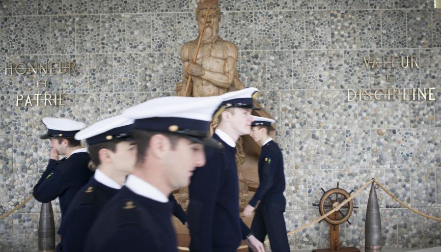 Pull officier marine nationale online